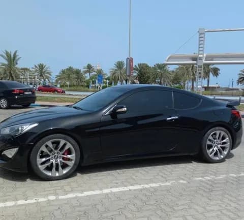 هيونداي جينسيس كوبيه 3.8L 2013 مستعملة