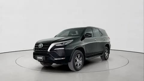 تويوتا فورتشنر 2024 مستعملة تويوتا فورتشنر 2024 مستعملة used_cars.forSale