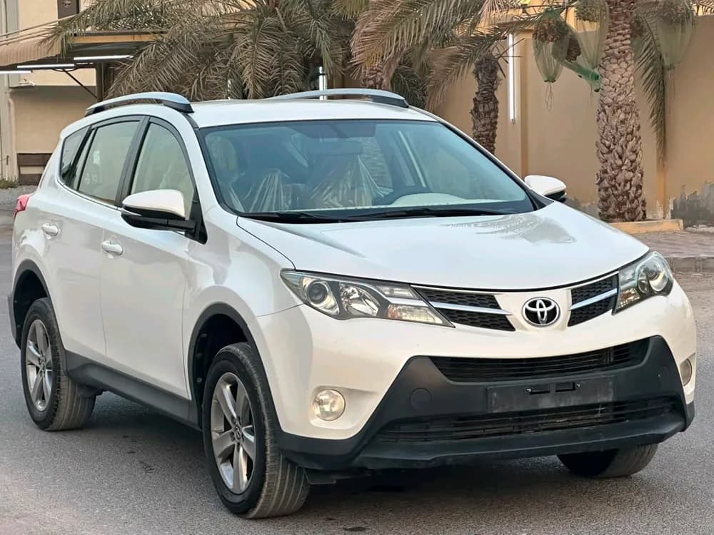 تويوتا راف4 2.5L 4WD EXR 2015 مستعملة