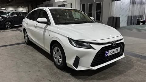 Used Toyota Yaris 2023