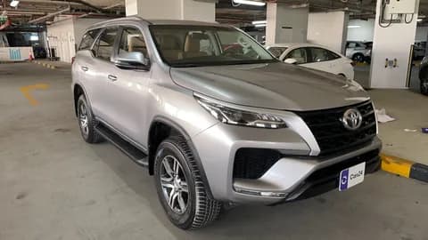 Used Toyota Fortuner 2024