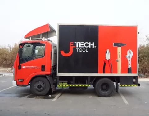 Used Isuzu NPR 2014