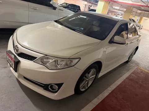 Used Toyota Camry 2.5L SE 2014