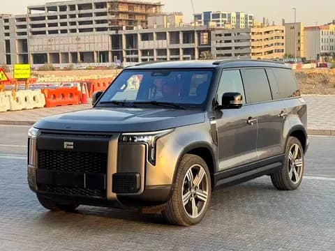روكس 01 1-5t-vip-phev 2023 مستعملة