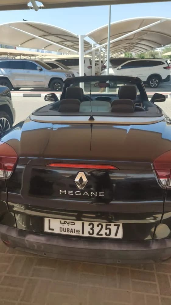 رينو ميجان 2 Door 2.0L 2012 مستعملة