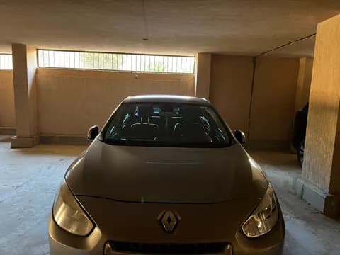 رينو فلوينس 4 Door 1.6L CVT 2013 مستعملة رينو فلوينس 4 Door 1.6L CVT 2013 مستعملة used_cars.forSale