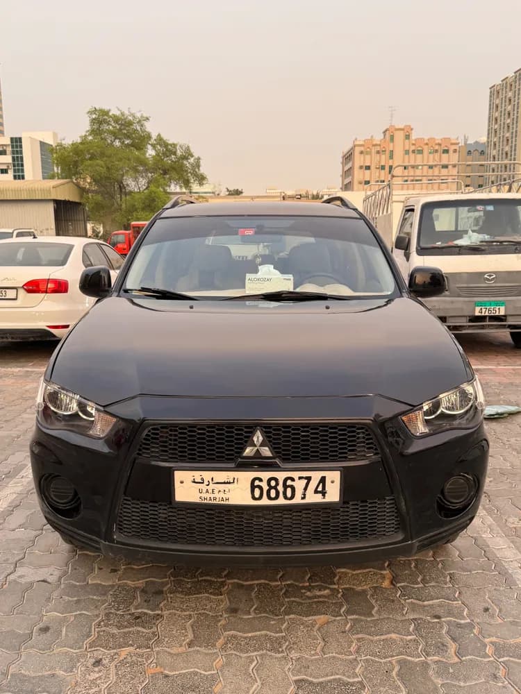 Used Mitsubishi Outlander 2.4L 2012