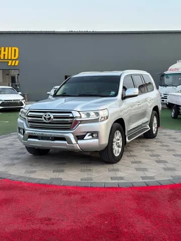 Used Toyota Land Cruiser 5 Door 4.6L 2017 Used Toyota Land Cruiser 5 Door 4.6L 2017 used_cars.forSale