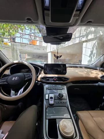 هيونداي سانتافيه 2.4L دفع رباعي 2022 مستعملة هيونداي سانتافيه 2.4L دفع رباعي 2022 مستعملة used_cars.forSale