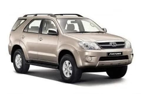 تويوتا فورتشنر 4.0L VX1 (4X4) 2009 مستعملة