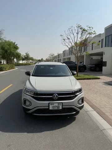 فولكس فاجن t-roc 1-4l-life-plus 2024 مستعملة