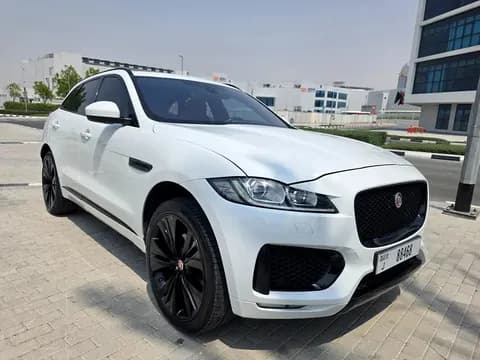 جاكوار أف-بيس S 2017 مستعملة