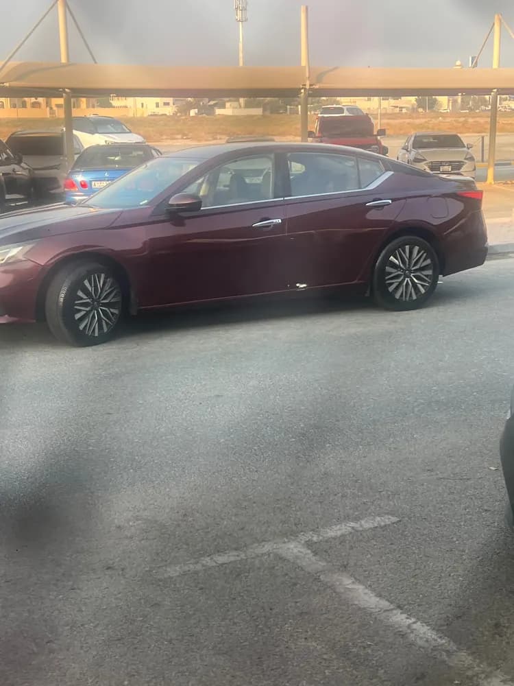 Used Nissan Altima 2.5 SV 2023