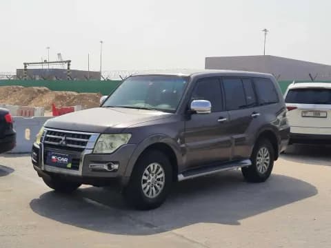 Used Mitsubishi Pajero 2015 Used Mitsubishi Pajero 2015 used_cars.forSale