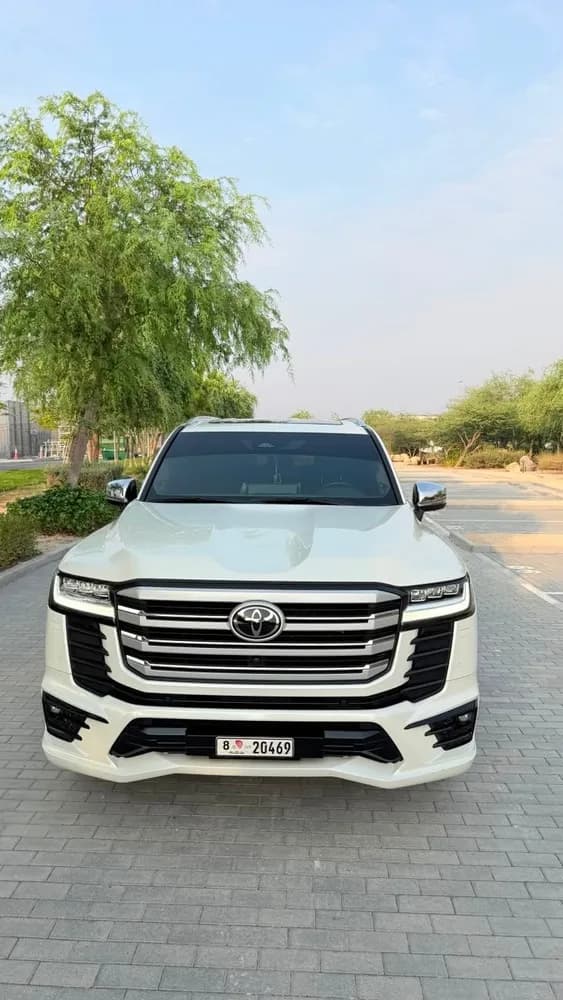 تويوتا لاند كروزر 4-0l-vxr 2025 مستعملة