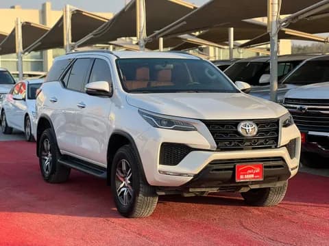 Used Toyota Fortuner 2.7L 2023 Used Toyota Fortuner 2.7L 2023 used_cars.forSale