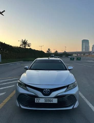 تويوتا كامري 2.5L Hybrid (204 HP) 2019 مستعملة تويوتا كامري 2.5L Hybrid (204 HP) 2019 مستعملة used_cars.forSale
