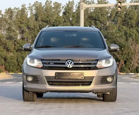 Used Volkswagen Tiguan 2.0 TSI R-Line 2016 Used Volkswagen Tiguan 2.0 TSI R-Line 2016 used_cars.forSale
