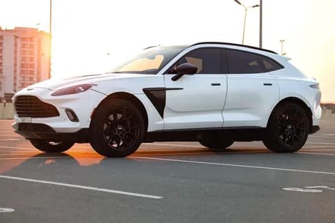 أستون مارتن DBX 4-0t-707-edition 2021 مستعملة أستون مارتن DBX 4-0t-707-edition 2021 مستعملة used_cars.forSale