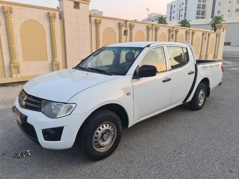 Used Mitsubishi L200 Double Cab 2011