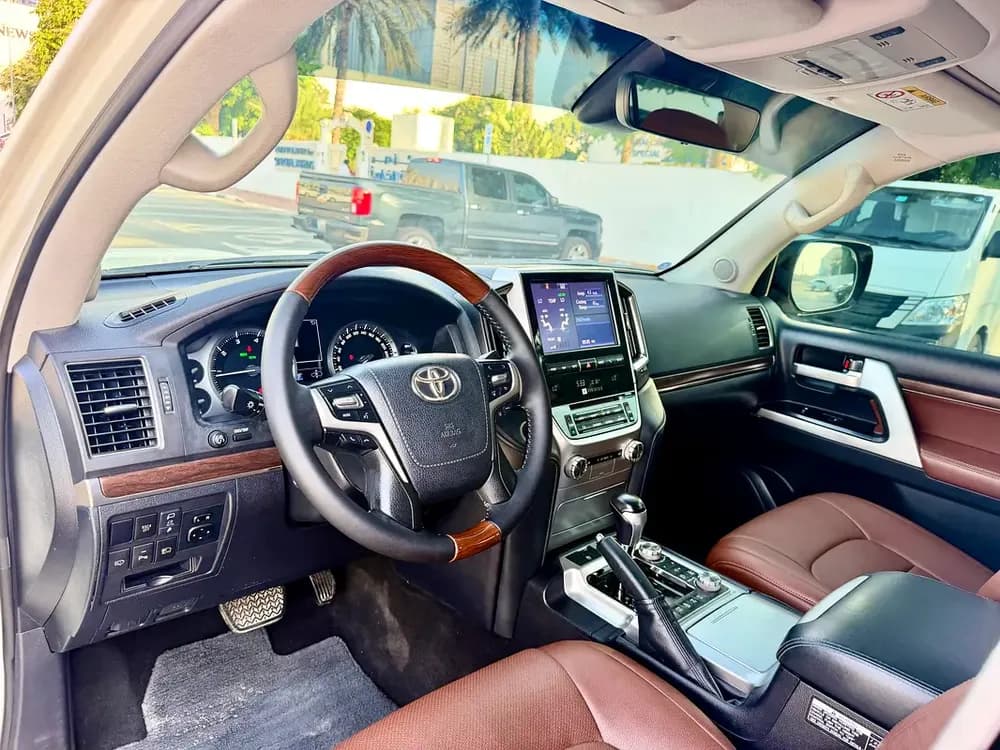 Used Toyota Land Cruiser 5.7L VXR 2021