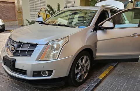 كاديلاك أس آر اكس 3.6L (5 Seater) 2012 مستعملة