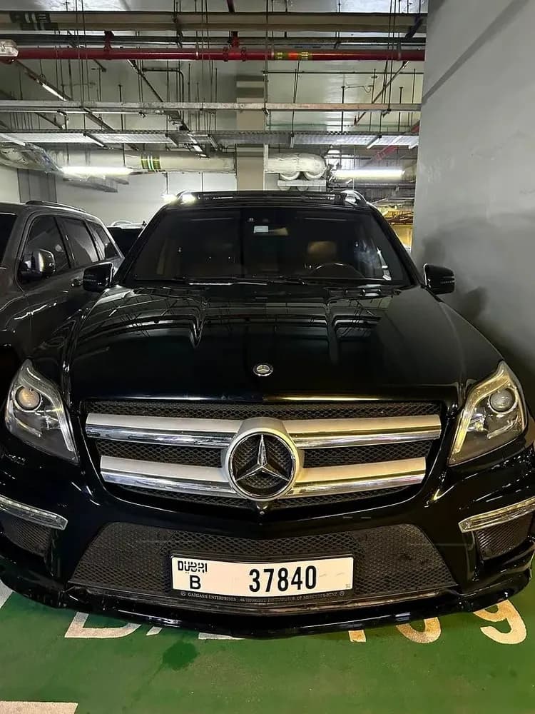 مرسيدس بنز الفئة- جي ال GL 500 4MATIC 2015 مستعملة