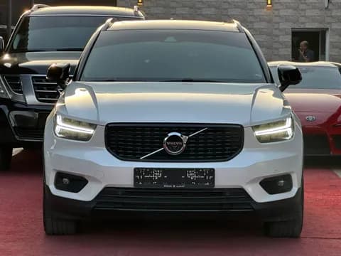 Used Volvo XC40 T4 FWD R Design 2020