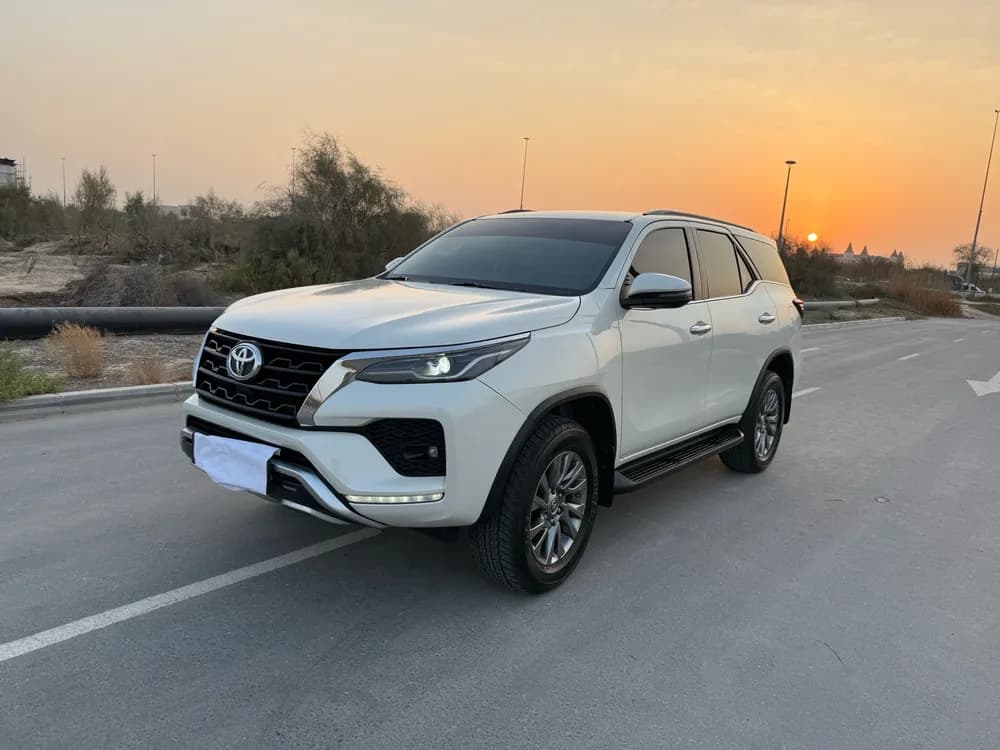 تويوتا فورتشنر 4.0L VXR 2022 مستعملة