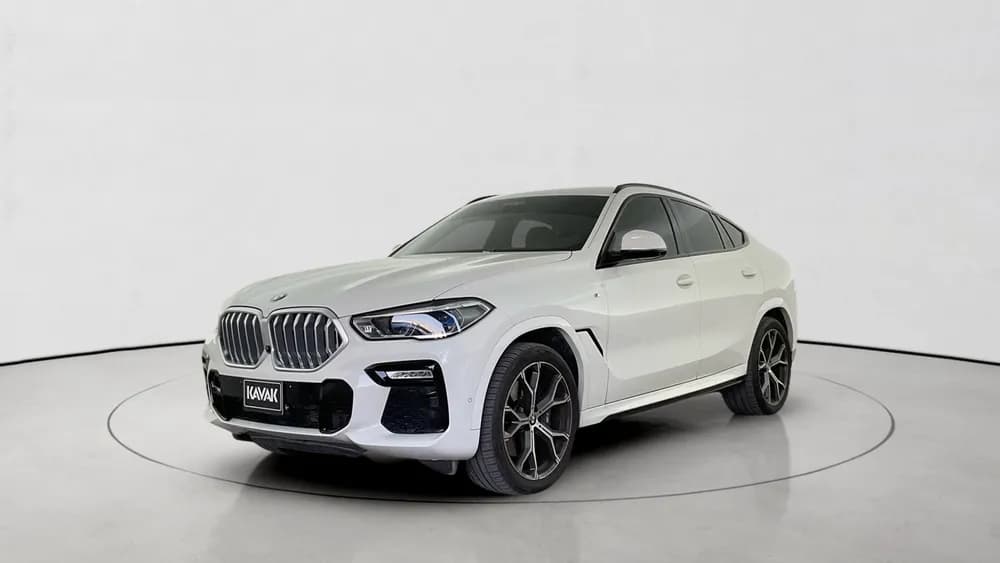 Used BMW X6 2021